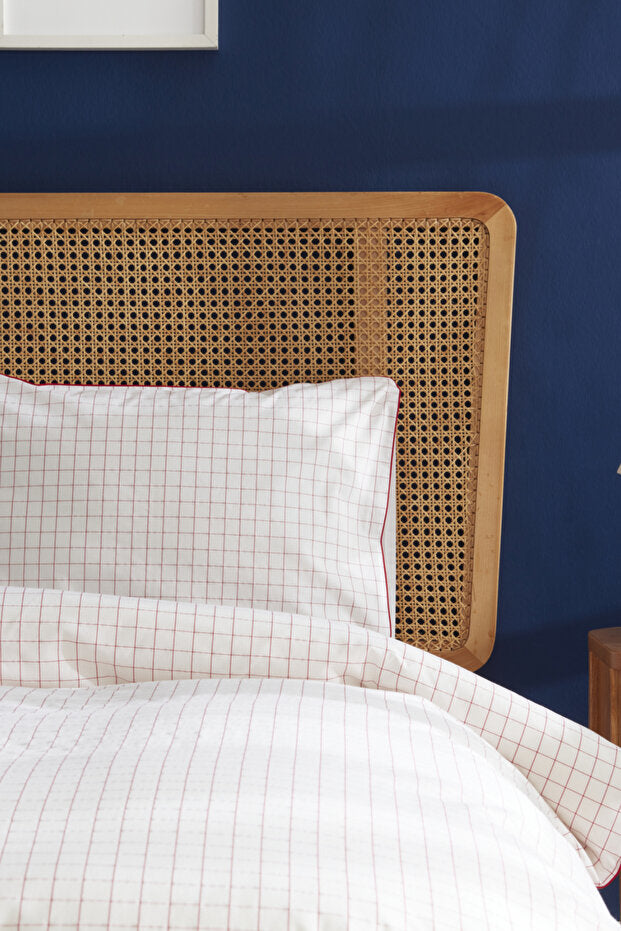 Daren 100% Cotton Double Duvet Cover Set - Red