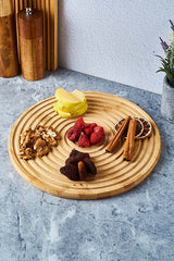 Bamboo Serving Board - Stylish & Versatile 28x28 cm