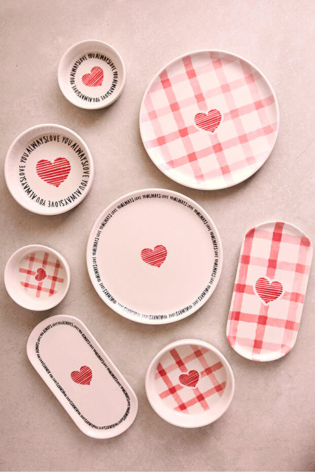 Hearts 14 Piece Ceramic Breakfast & Serving Set for 6 People