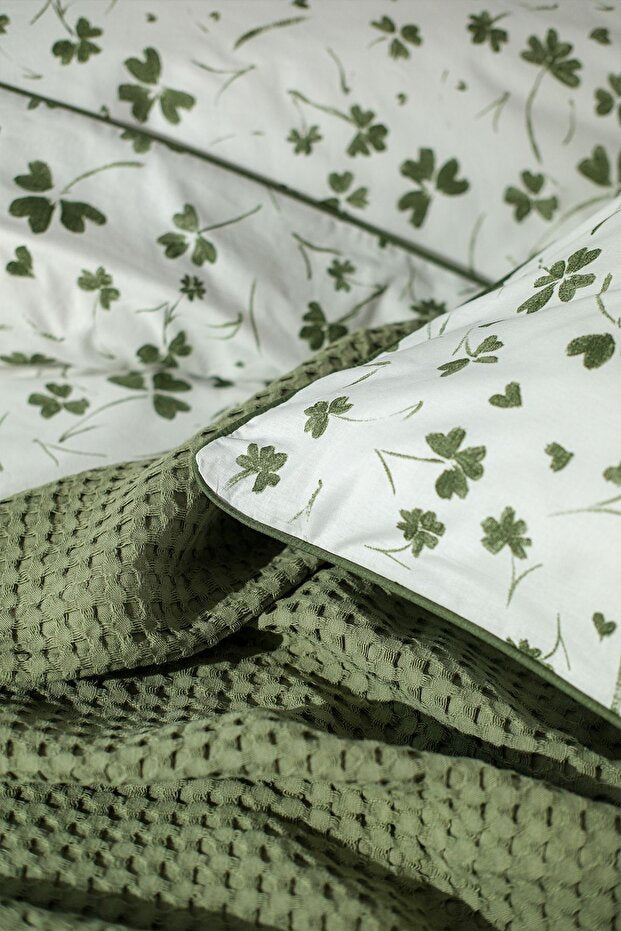 100% Cotton Single Duvet Cover Set - Clover Pattern