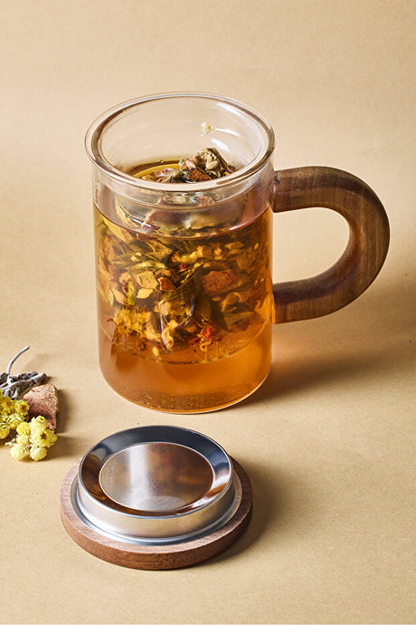 500ml Borosilicate Glass Herbal Tea Mug Infuser with Acacia Wood Detail
