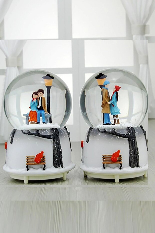 Musical Luminous Lovers Snow Globe - Romantic Valentine's Day Gift
