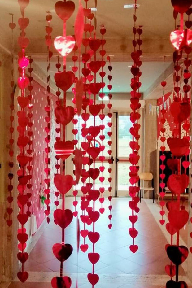 12 Strands Heart Pattern Decoration Set for Parties & Proposals