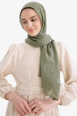 Women's Woven Crushed Fabric Shawl - Versatile & Stylish