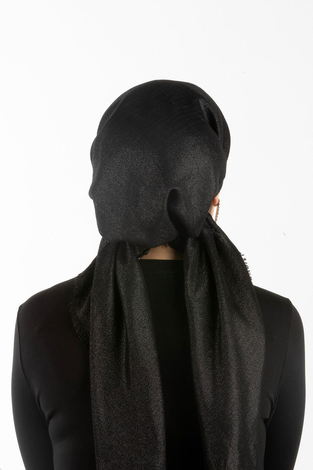 Adjustable Black Shimmer Bonnet Scarf - Non-slip & Comfortable