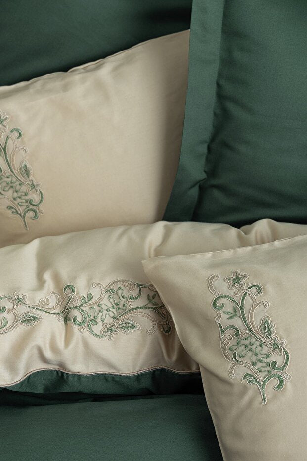 Andy Green Double Embroidered Sateen Duvet Cover Set