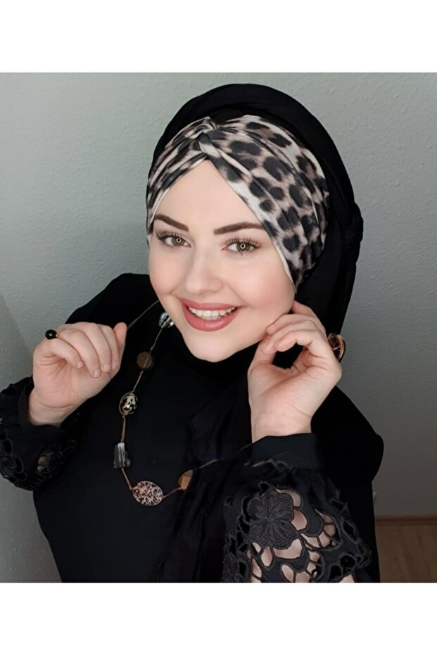 Knot Leopard Print Jersey Shawl - Black ()