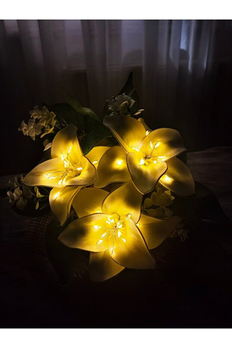 Handmade Lighted Lily Arrangement in Burlap Pouch - 20x20x20 cm