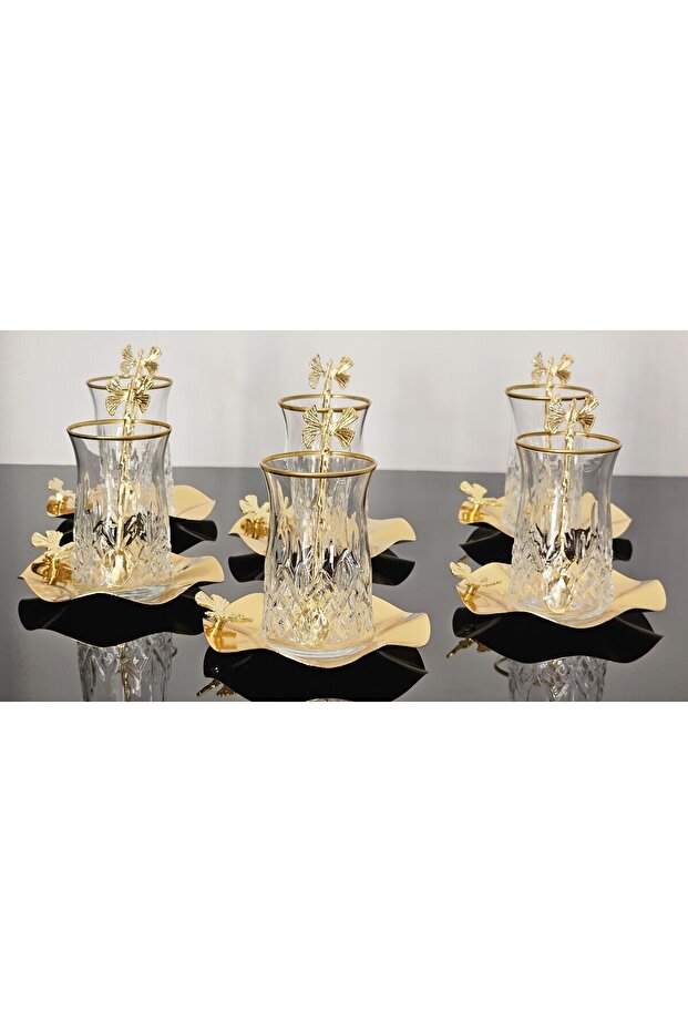 Ensemble de thé en or Atabey Home Premium de 18 pièces avec soucoupes et cuillères en métal