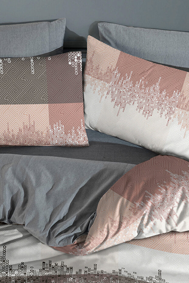 Ruby Patterned Double Duvet Cover Set - Reversible, Fitted Sheet