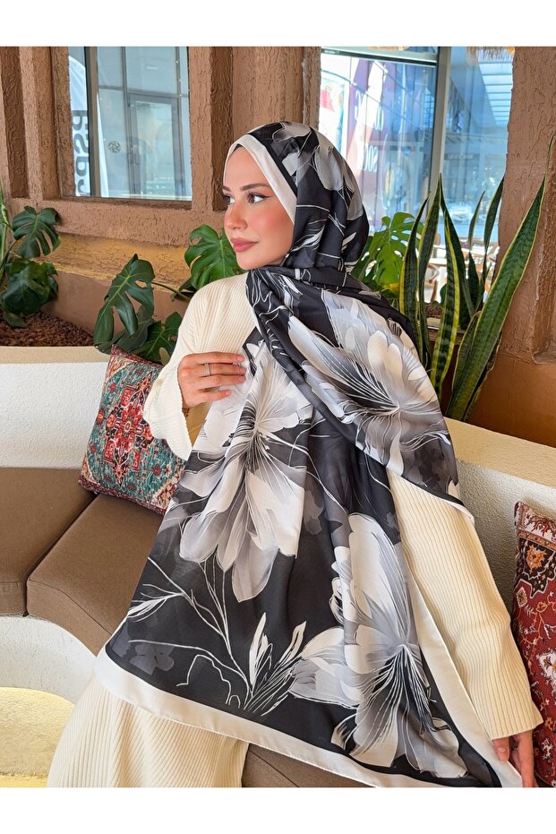 Patterned Cotton Soft Shawl - Black & White
