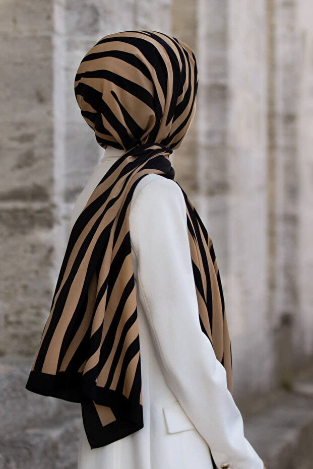 Luxury Medina Silk Zebra Shawl - Wrinkle-Free
