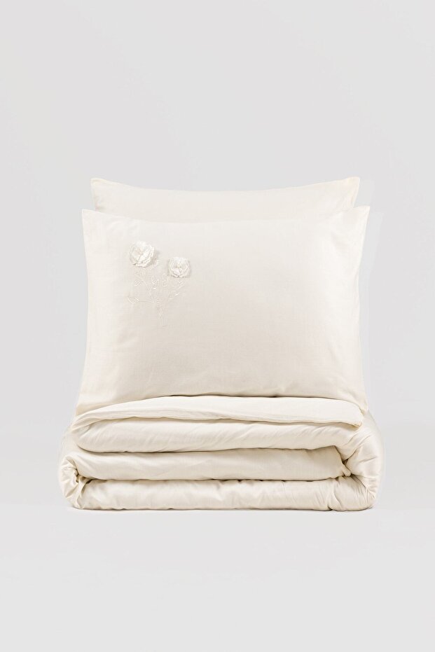 Pure Ecru Embroidered Sateen Double Duvet Cover Set