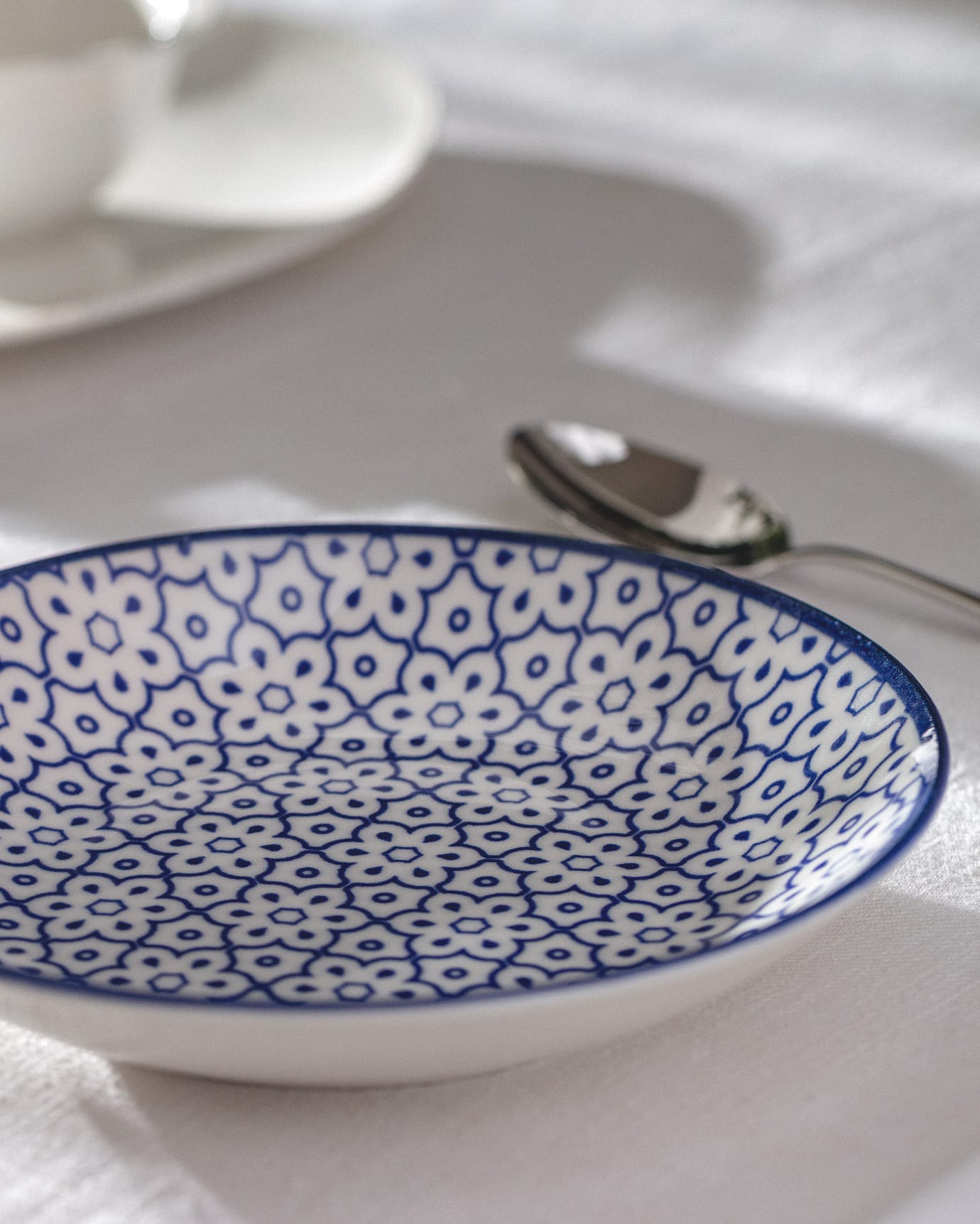 New Bone China Dinner Plate - Reve Bleu Elodie Blue & White Design