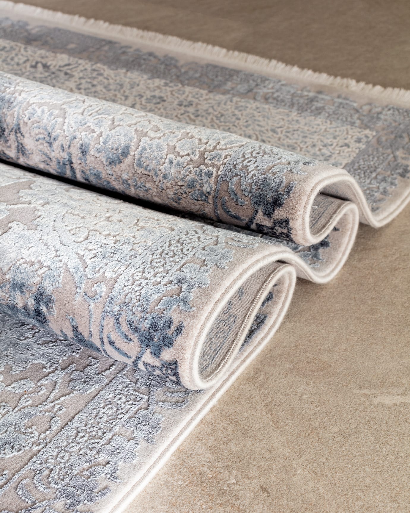Brantes Modern Abstract Area Rug - Soft Indoor Floor Decor