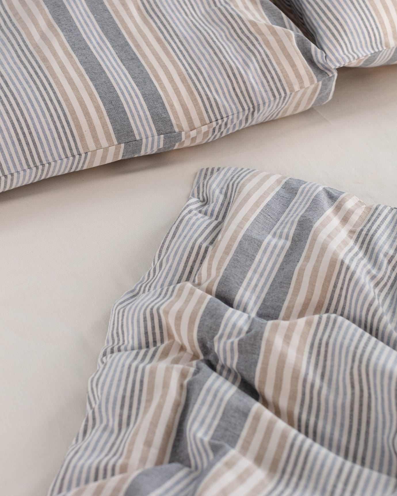 Yarn Dyed Twin Duvet Cover Set - Soft & Durable Bedding