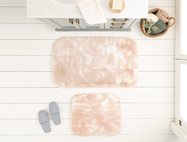 Damien 2-Piece Bath Mat Set - White & Blush Bathroom Rugs