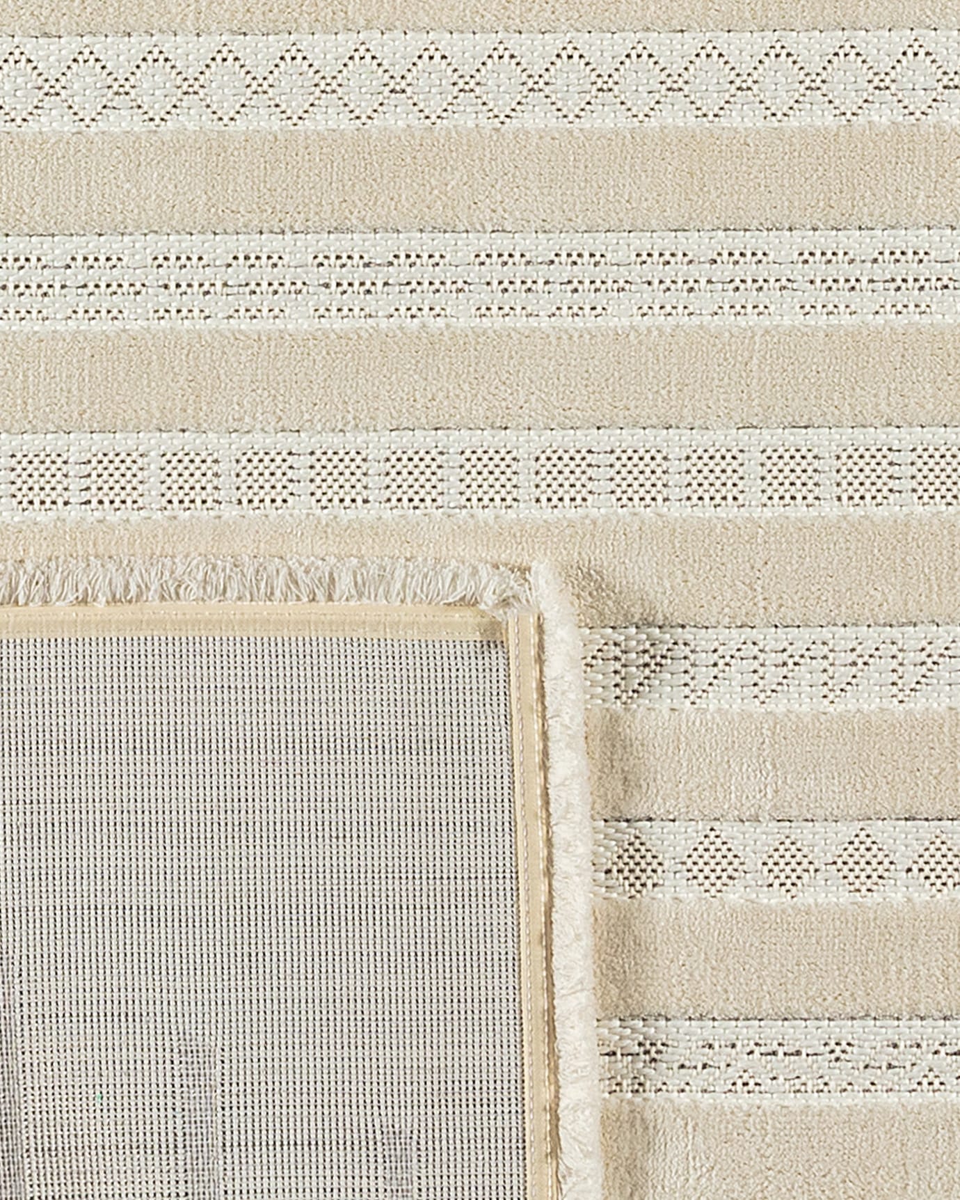 Bone Trellis Geometric Area Rug