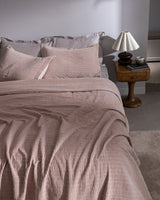 100% Polyester Double Bedspread Set - Powder Pink Elegance