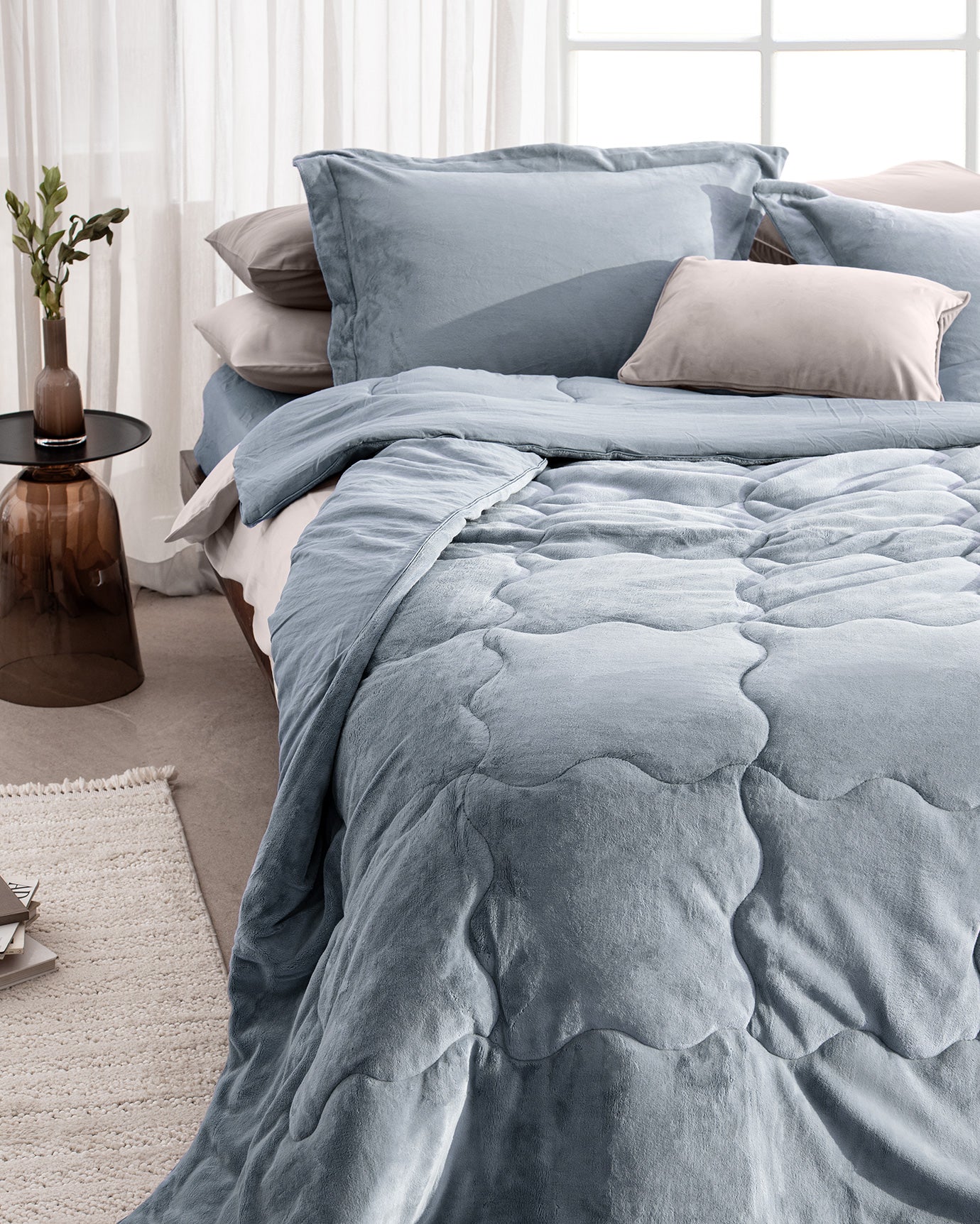 Kaira Indigo Double Bedding Set