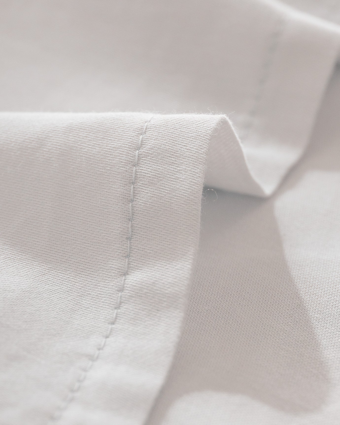 King Size 100% Cotton Sateen Flat Sheet, Soft & Luxurious Bedding