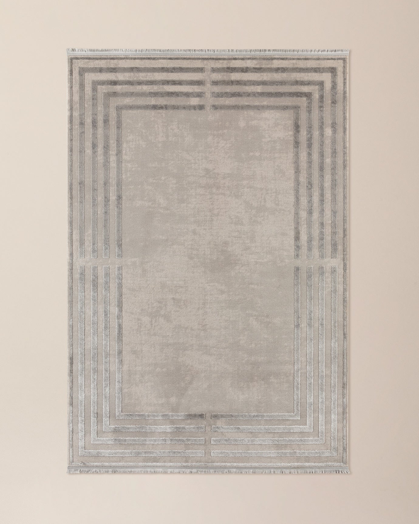 Elegant Limoges Design Area Rug - Soft Indoor Floor Carpet