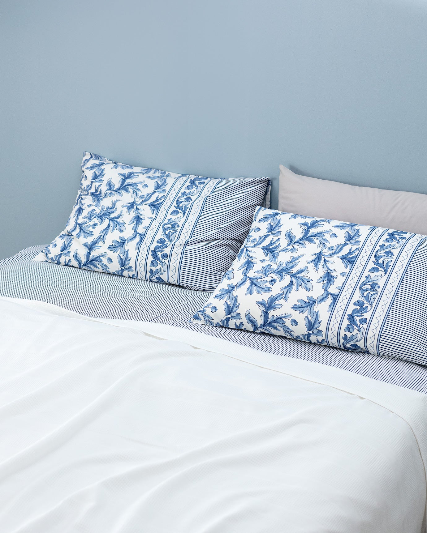 Mathilda Double Cotton Ecocell Pique Bedding Set - Soft & Breathable