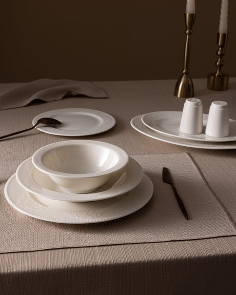 New Bone China 6-Person Dinnerware Set - Classic Elegance