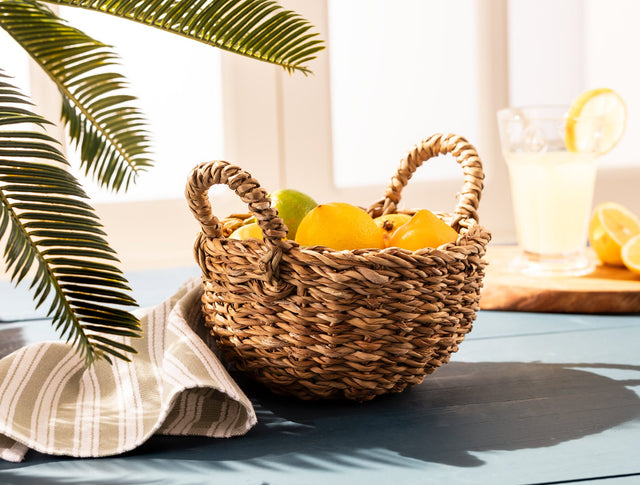 Compact Wicker Basket - Handwoven Natural Design