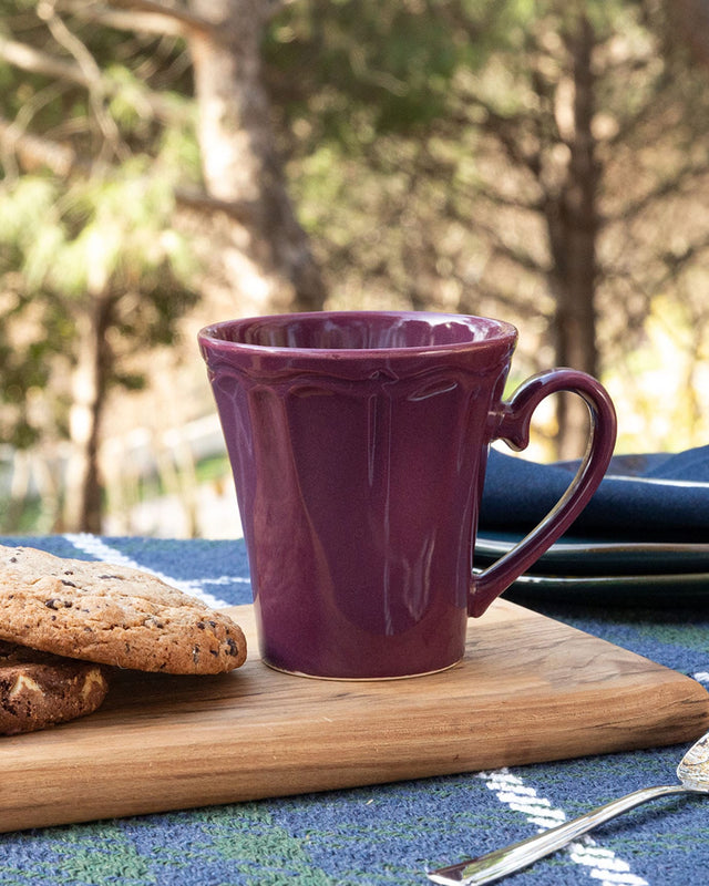 Ceramic Everyday Mug - Modern Comfort & Durability