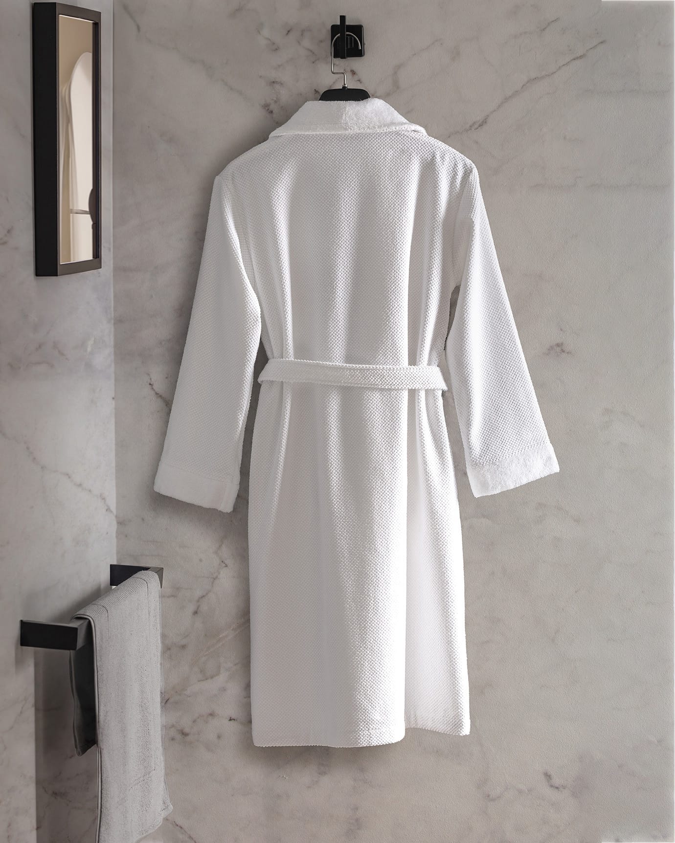 100% Cotton Unisex Bathrobe - Luxury Hotel Collection Comfort