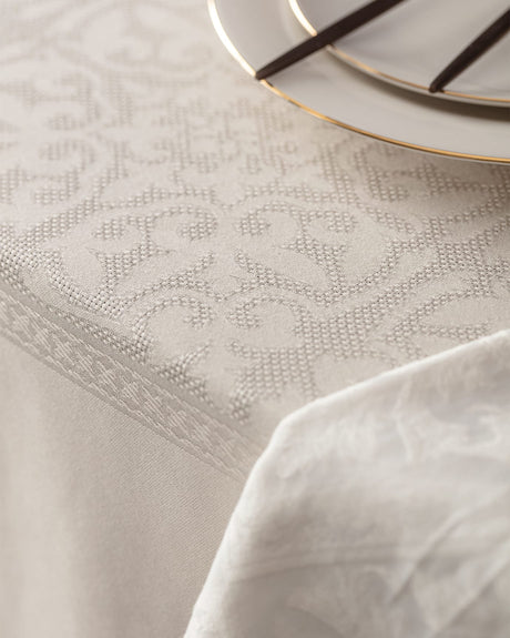 Moroccan Pattern Tablecloth - Elegant Dining & Kitchen Decor