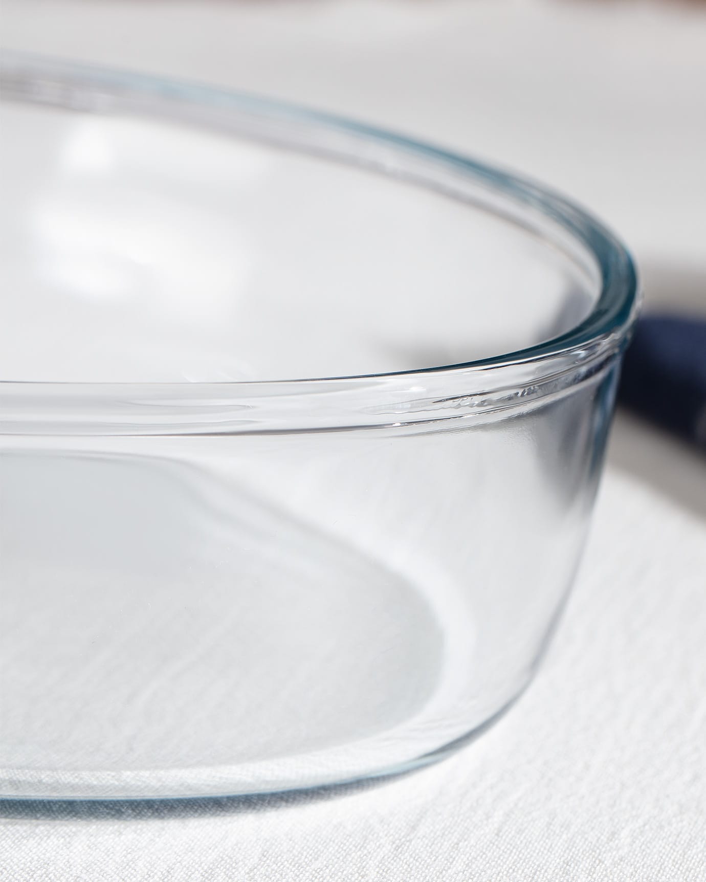 Small Oval Borosilicate Glass Baking Dish