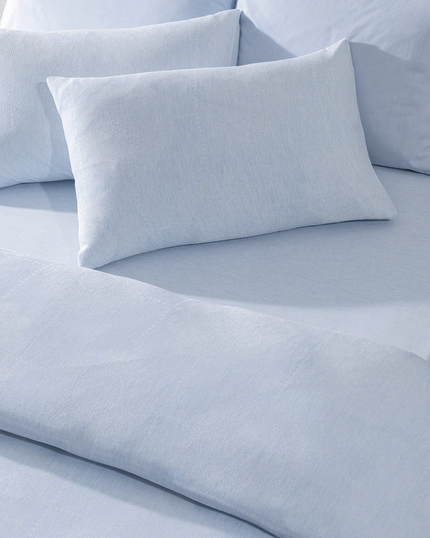 Viscose Blend Double Duvet Set - Jacquard Weave Design
