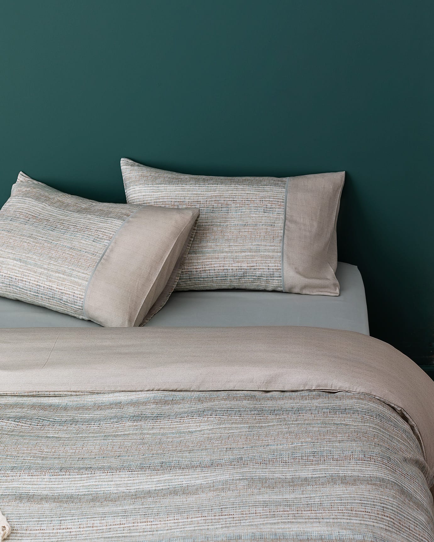 Burnel Double Crepe Printed Bedding Set - Duvet Cover & Pillow Shams