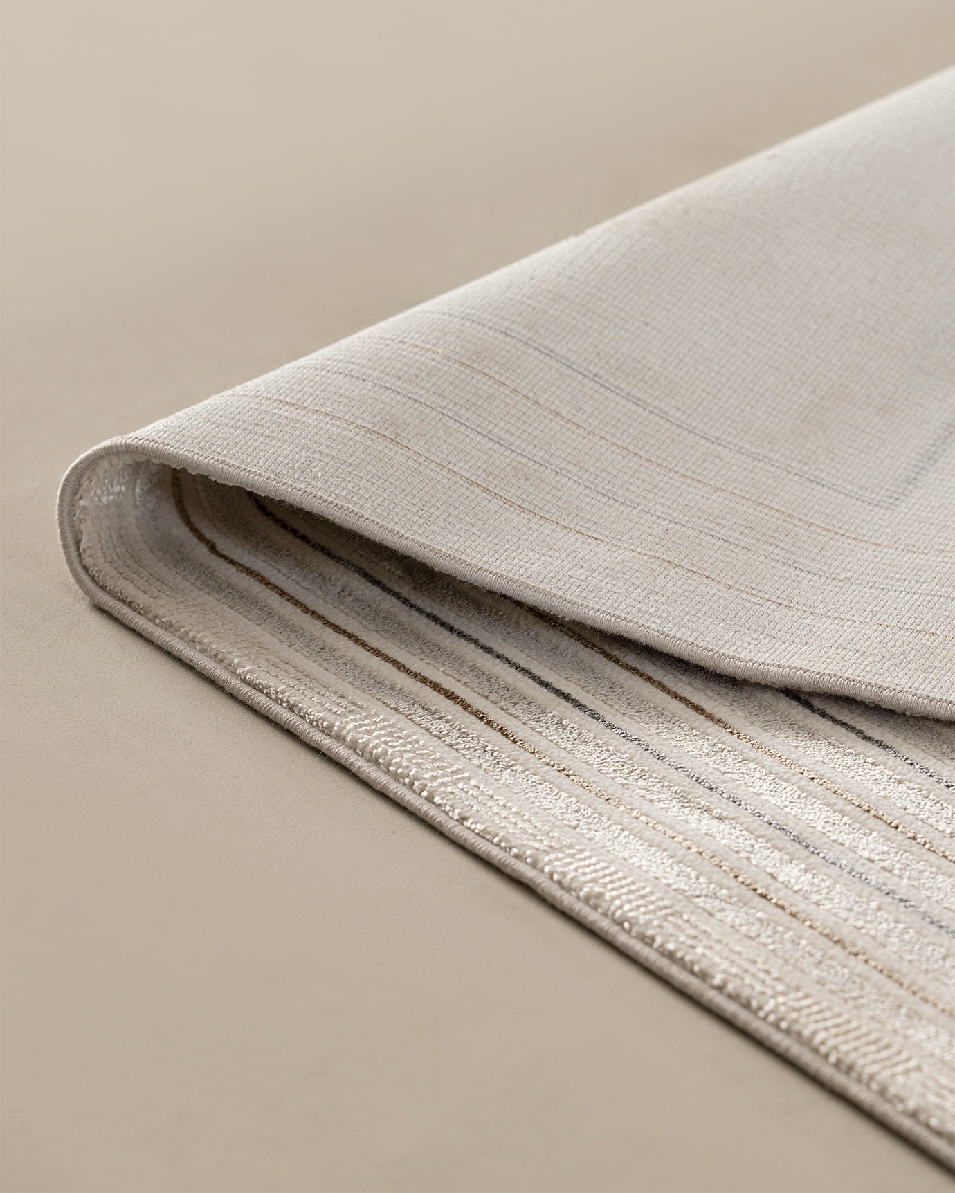 Soft Polyester Area Rug - Cream, Durable & Non-Slip