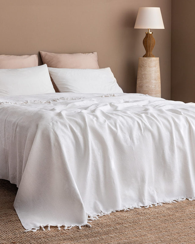 Full Queen Size Bedspread Cover Set - Elegant Bedroom Bedding