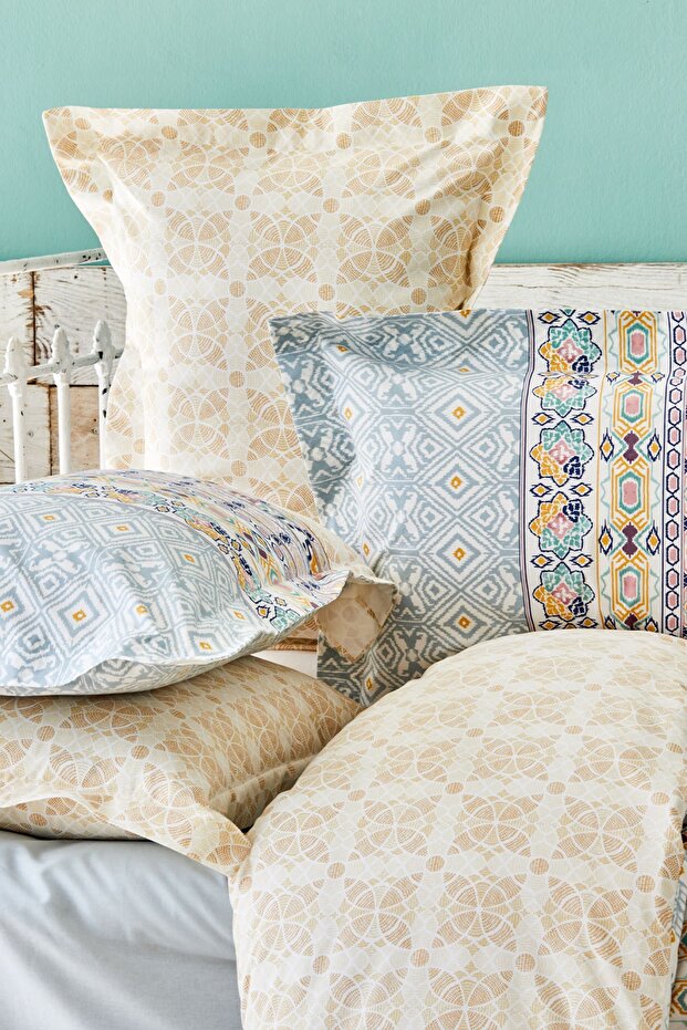 Milo Blue Double Winter Bedding Set - 5 Pieces