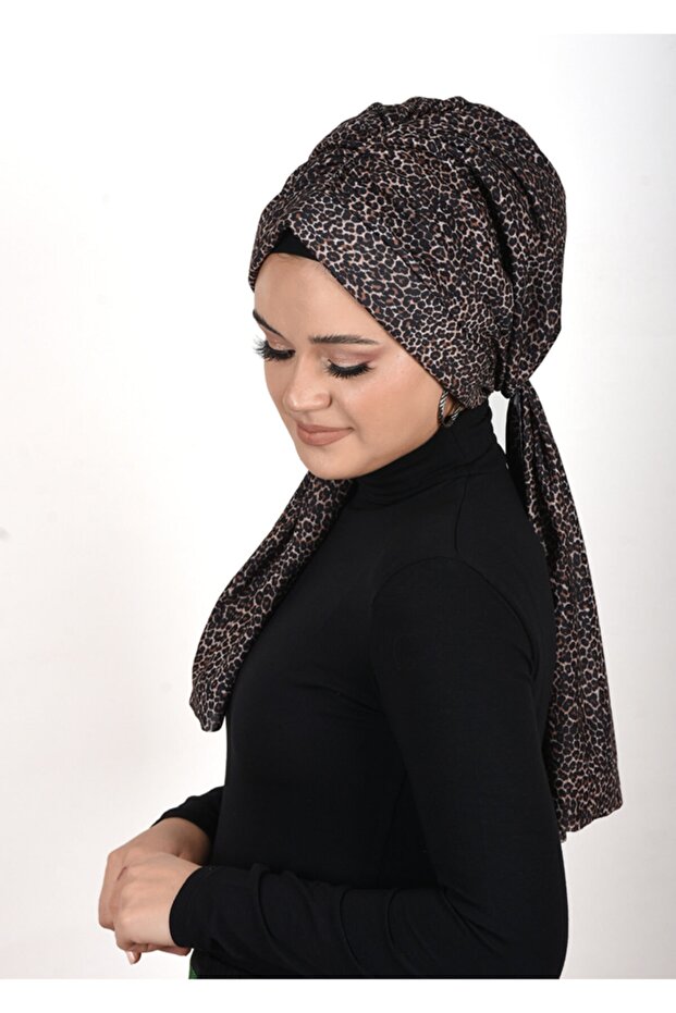 طرحة جاهزة للارتداء من قماش رمل stretchy بنقشة الفهد