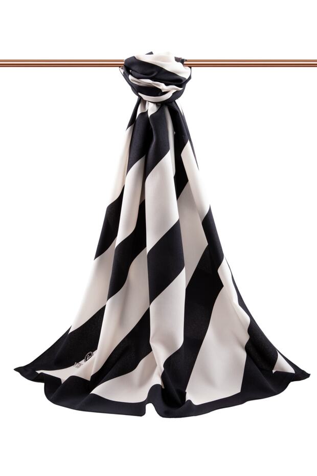 Women's Luxury Medina Silk Shawl - Black & Cream