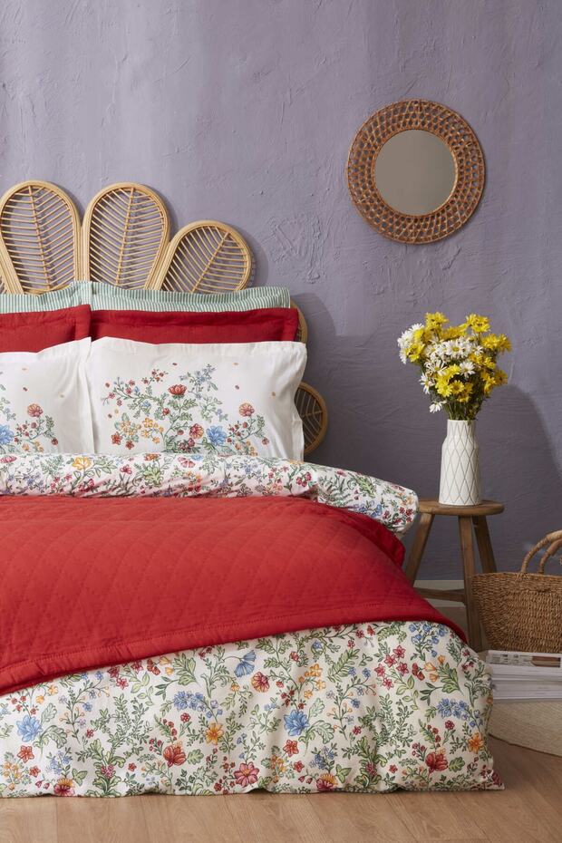 Lalin Double Duvet Set - Green Floral Bedding Collection
