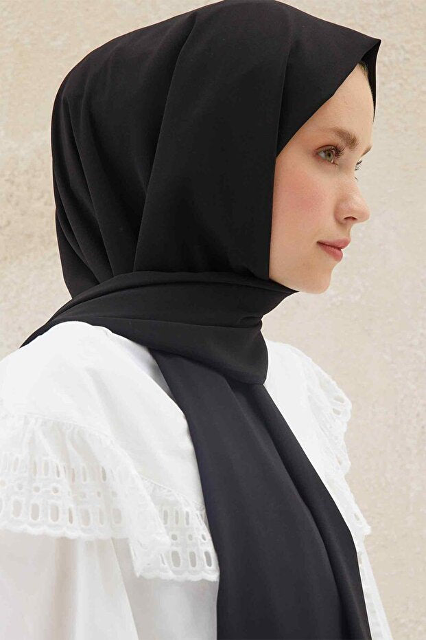 Premium Medina Silk Hijab - Elegant Black
