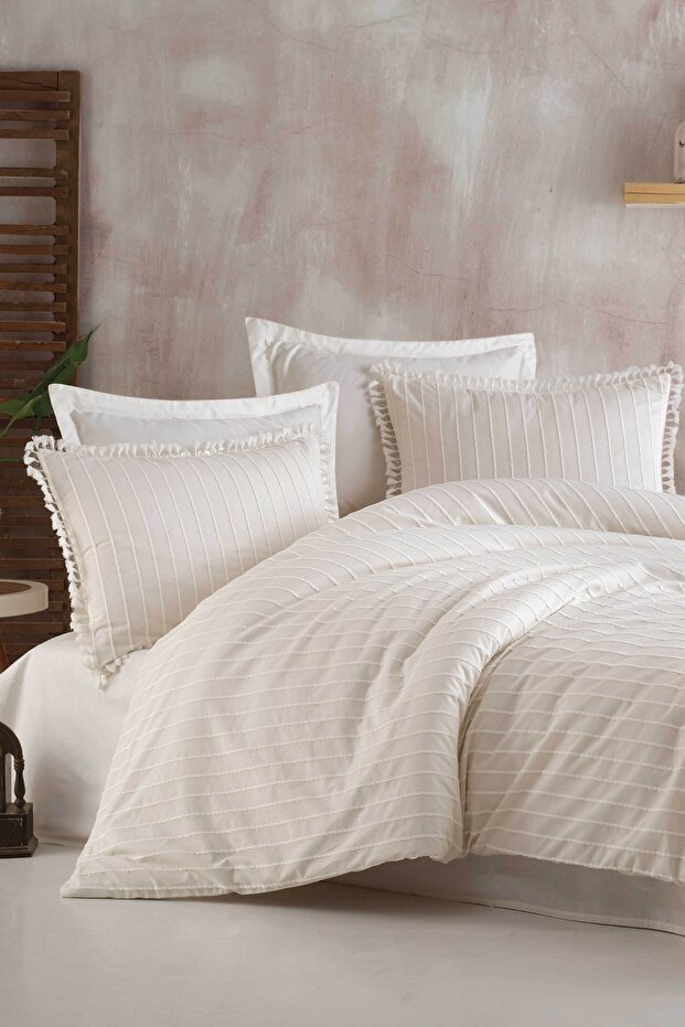 100% Cotton Single Tasseled Duvet Cover Set - 160x220 cm