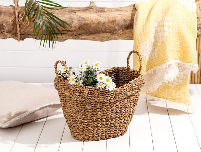 Small Natural Wicker Storage Basket for Home Organization