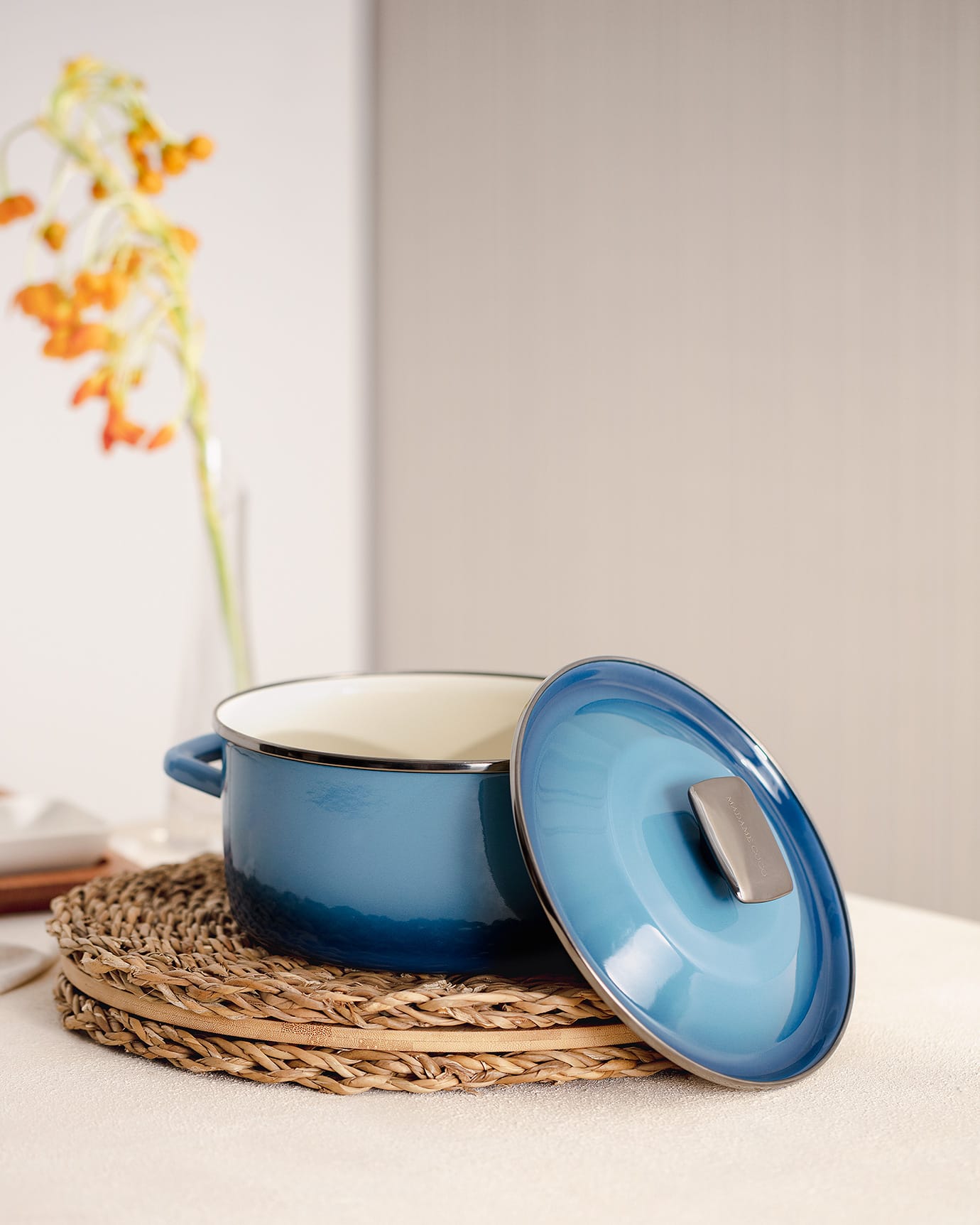 20 cm Blue Deep Saucepan with Lid - Everyday Non-Stick Cookware