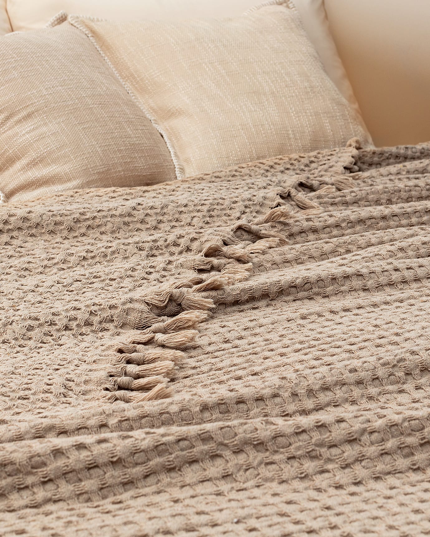 Cotton Blend King Size Bedspread - Premium Comfort & Style