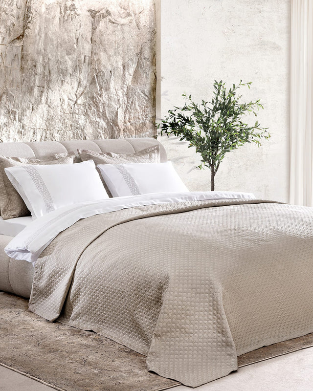 Double Size 7-Piece Premium Bedding Collection Set