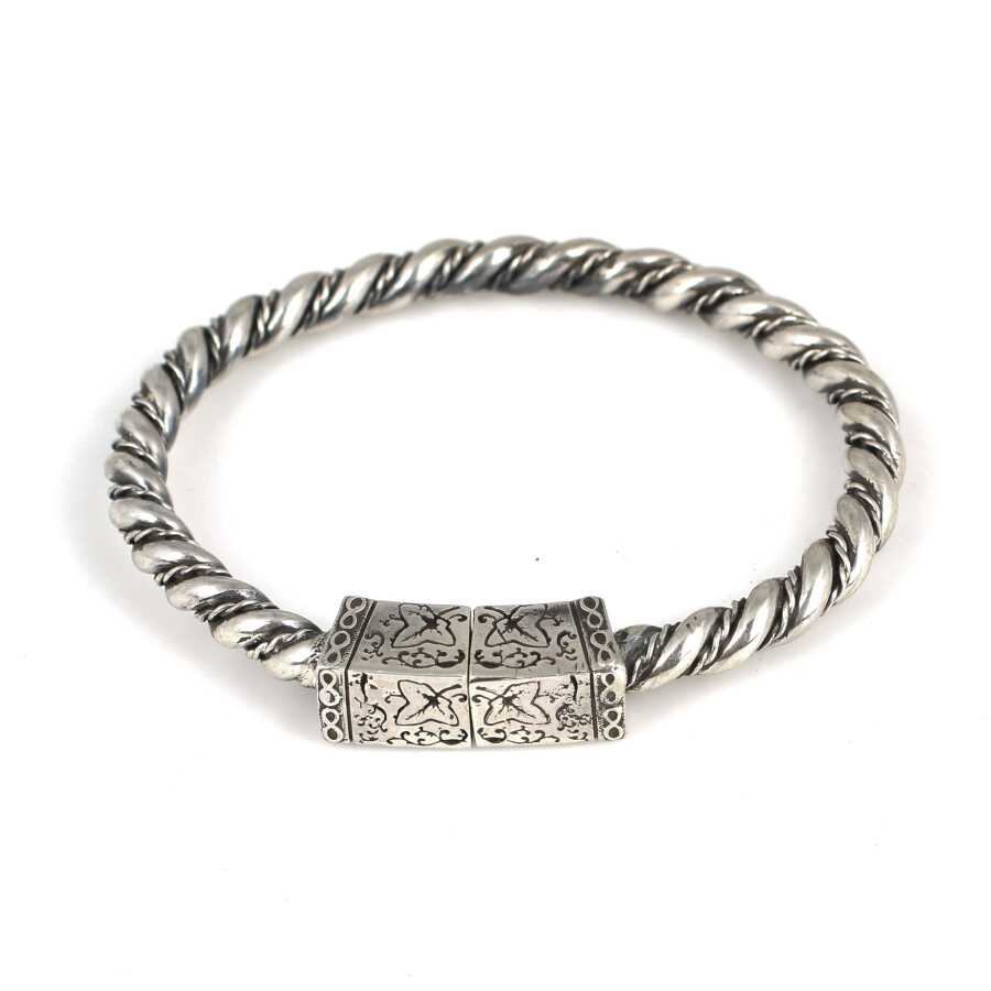 925 Sterling Silver Twisted Leaf Motif Bangle with Square Stones