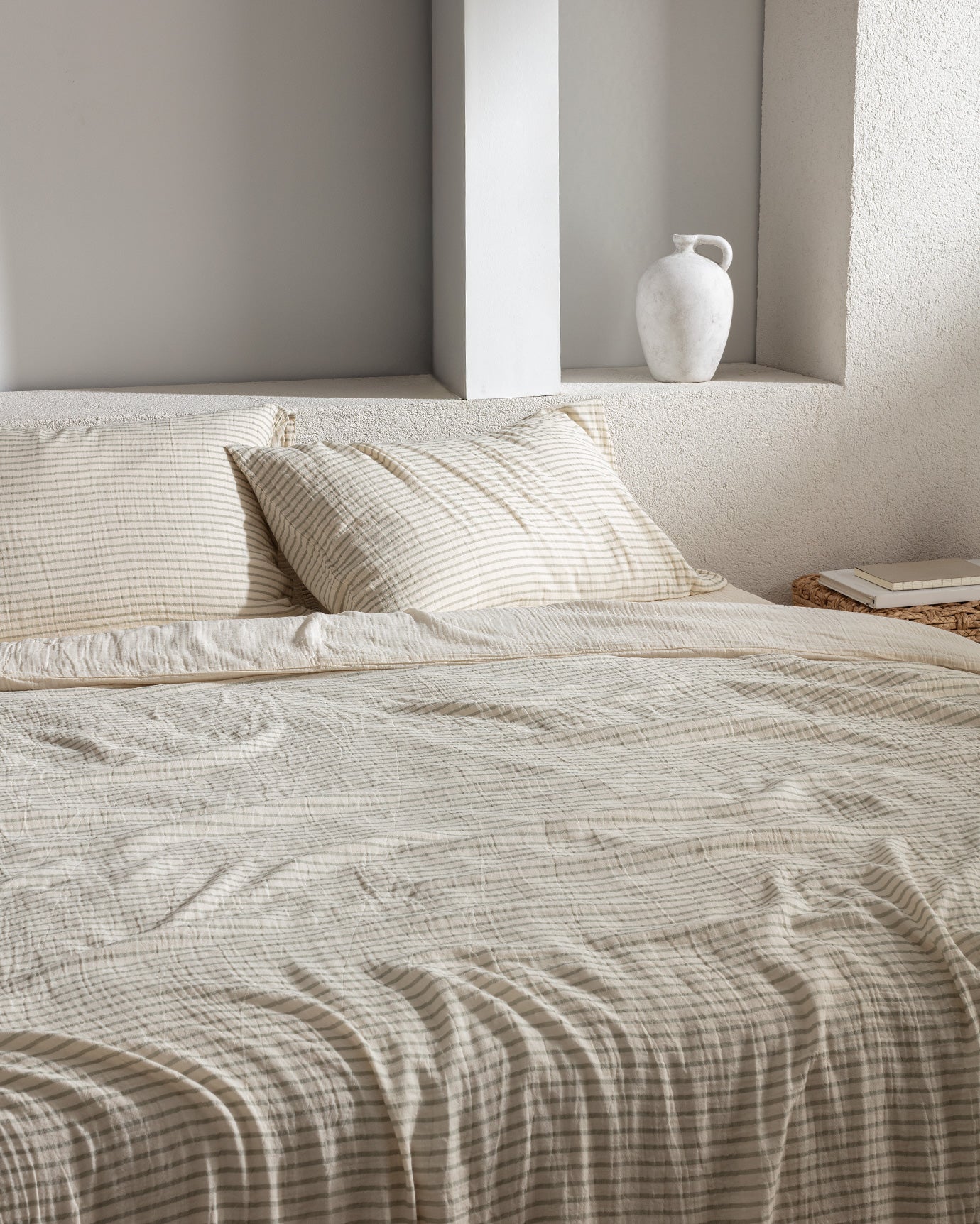 100% Cotton Muslin Fitted Duvet Cover Set - King Size Comfort