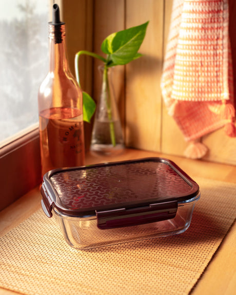 Modena Rectangular Borosilicate Glass Food Storage Container with Lid, 1500ML